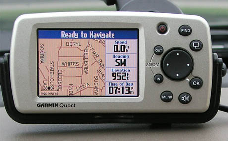 Garmin Quest GPS receiver